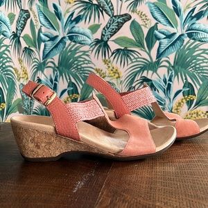 NWT Vionic, Kaytie. Size 8. Terra Cotta Suede Wedge Heel